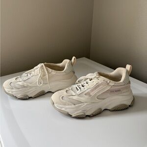 Steve Madden Women's Off-White Possession Sneakers